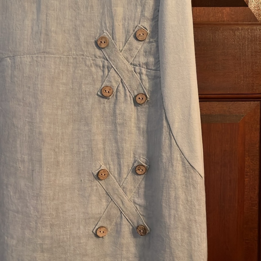 Linen tie back midi dress - Picture 2 of 3